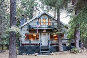casa al monte 3 bedroom pet friendly cabin north lake tahoe by Tahoe Moon Properties