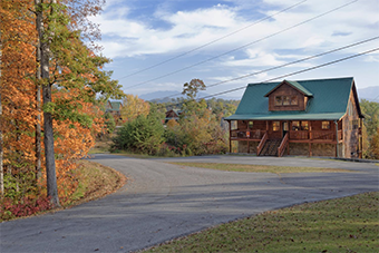 dreamcatchers view3  bedroom pet friendly cabin in Pigeon Forge by Black Bear Ridge