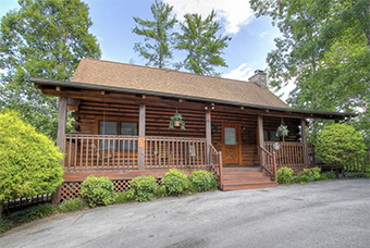 grinnin bears 5 bedroom pet friendly cabin Pigeon Forge by Auntie Belhams Cabin Rentals