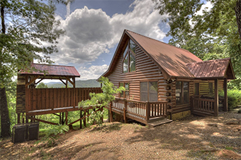 a sunset ridge 4 bedroom pet friendly cabin north georgia mountains by Morning Breeze Cabin Rentals