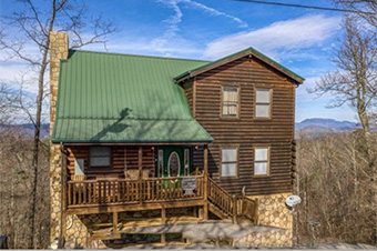 5 Star View 3 bedroom pet friendly cabin in Gatlinburg by Patriot Getaways