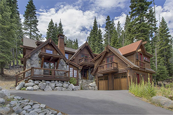 backside 180  4 bedroom pet friendly cabin south lake tahoe by Tahoe Luxury Properties