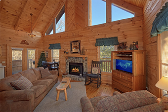 bear hugs 1 bedroom pet friendly cabin in Wears Valley by Cabins USA