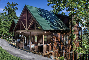 bear ridge 4 bedroom pet friendly cabin Sevierville by Acorn Ridge Cabin Rentals