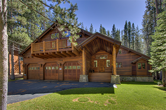 lauras lodge 5 bedroom pet friendly cabin south lake tahoe by Tahoe Luxury  Properties