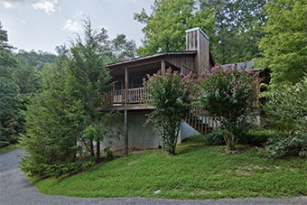 richview 2 bedroom pet friendly cabin in Townsend TN by Dogwood Cabins