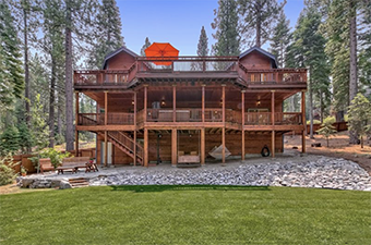 tahoe paradise 5 bedroom pet friendly cabin south lake tahoe by Peak Tahoe Rentals