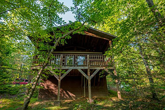 unforgettable 1 bedroom pet friendly cabin in Pigeon Forge by Fireside Chalets